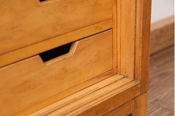 アンティーク家具　アンティーク 引き出し付き薄型脚付き収納棚(1)(キャビネット)