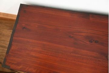 アンティーク家具　古民具・骨董 前面欅材の漆のキレイな味わい深い　米沢箪笥(時代箪笥)