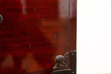 アンティーク家具　古民具・骨董 極上品、状態抜群の美しい前面欅材　米沢箪笥　(時代箪笥)