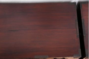 アンティーク家具　古民具・骨董 極上品、状態抜群の美しい前面欅材　米沢箪笥　(時代箪笥)