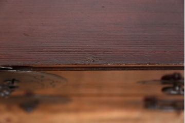 アンティーク家具　古民具・骨董 極上品、状態抜群の美しい前面欅材　米沢箪笥　(時代箪笥)