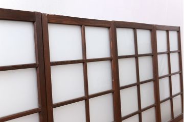 アンティーク　古い木のシンプルなすりガラス入りガラス戸4枚(窓・引き戸)