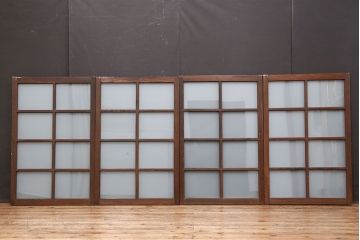 アンティーク　古い木のシンプルなすりガラス入りガラス戸4枚(窓・引き戸)