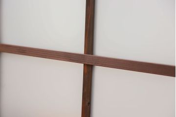 アンティーク　古い木のシンプルなすりガラス入りガラス戸4枚(窓・引き戸)