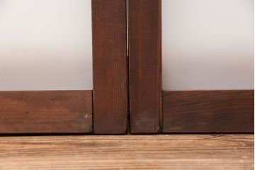 アンティーク　古い木のシンプルなすりガラス入りガラス戸4枚(窓・引き戸)