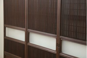 古民具・骨董 上質な銀モールガラス入りアンティーク格子戸4枚セット(裏障子付き)