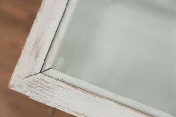 アンティーク家具　アンティークペイント 古いパン屋の縦型ガラスケース(ショーケース)