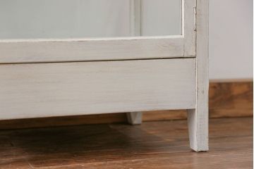 アンティーク家具　アンティークペイント 古いパン屋の縦型ガラスケース(ショーケース)