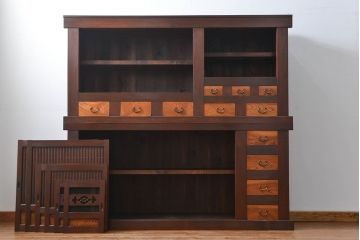 アンティーク家具　古民具・骨董 状態の良い美しい昇り引き出し付き六尺水屋箪笥(近江水屋箪笥、食器棚)
