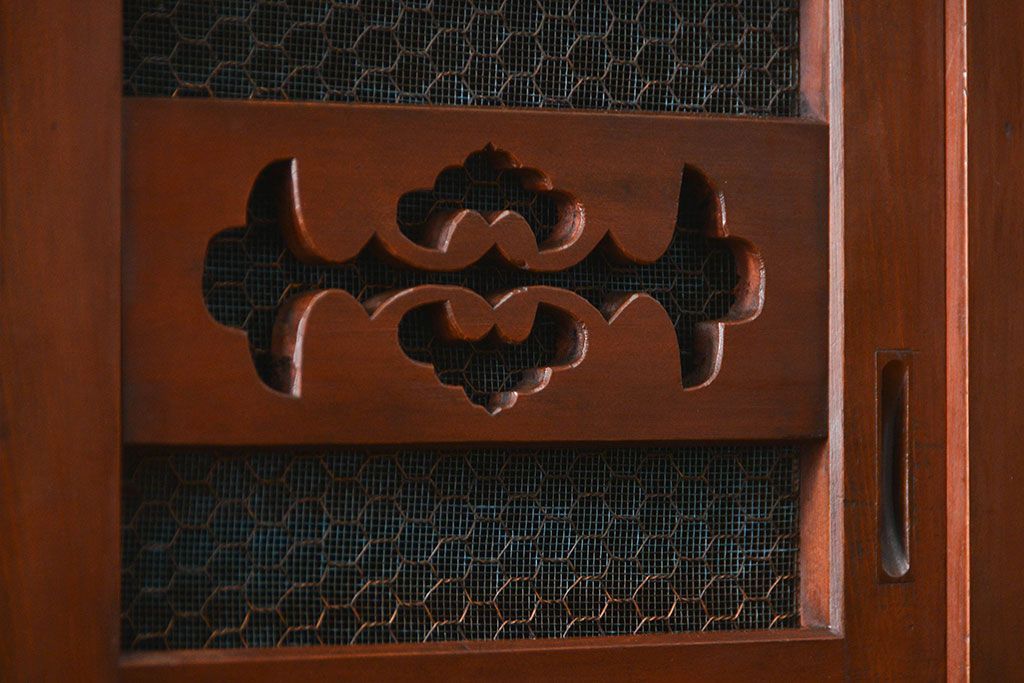 アンティーク家具　古民具・骨董 状態の良い美しい昇り引き出し付き六尺水屋箪笥(近江水屋箪笥、食器棚)