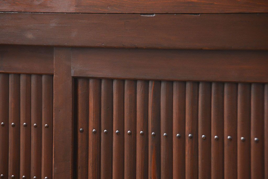 アンティーク家具　古民具・骨董 状態の良い美しい昇り引き出し付き六尺水屋箪笥(近江水屋箪笥、食器棚)