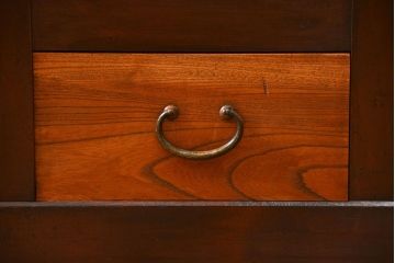 アンティーク家具　古民具・骨董 状態の良い美しい昇り引き出し付き六尺水屋箪笥(近江水屋箪笥、食器棚)