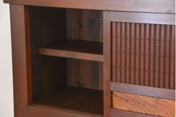 アンティーク家具　古民具・骨董 状態の良い美しい昇り引き出し付き六尺水屋箪笥(近江水屋箪笥、食器棚)