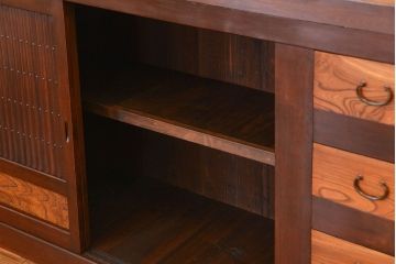 アンティーク家具　古民具・骨董 状態の良い美しい昇り引き出し付き六尺水屋箪笥(近江水屋箪笥、食器棚)