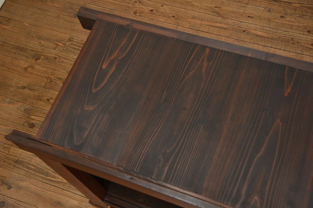 アンティーク家具　古民具・骨董 状態の良い美しい昇り引き出し付き六尺水屋箪笥(近江水屋箪笥、食器棚)