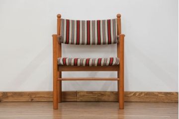 レトロ家具　昭和レトロ 1970年代 ストライプ柄アームチェア(1)(椅子、イス)
