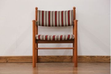 レトロ家具　昭和レトロ 1970年代 ストライプ柄アームチェア(2)(椅子、イス)