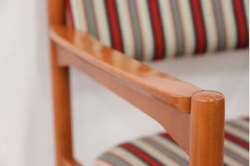 レトロ家具　昭和レトロ 1970年代 ストライプ柄アームチェア(2)(椅子、イス)