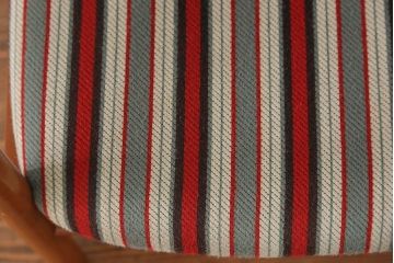 レトロ家具　昭和レトロ 1970年代 ストライプ柄アームチェア(2)(椅子、イス)