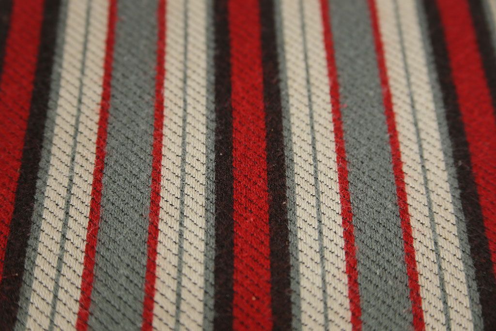 レトロ家具　昭和レトロ 1970年代 ストライプ柄アームチェア(2)(椅子、イス)