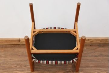 レトロ家具　昭和レトロ 1970年代 ストライプ柄アームチェア(2)(椅子、イス)