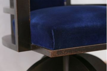 アンティーク家具　大正ロマン 古いナラ材の重厚な回転椅子(ドクターチェア、回転イス)