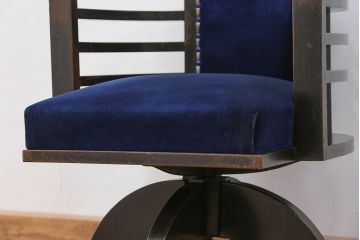 アンティーク家具　大正ロマン 古いナラ材の重厚な回転椅子(ドクターチェア、回転イス)