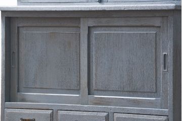 アンティーク家具　アンティークペイント 上質な作りのブックケース(本箱、食器棚、キャビネット)