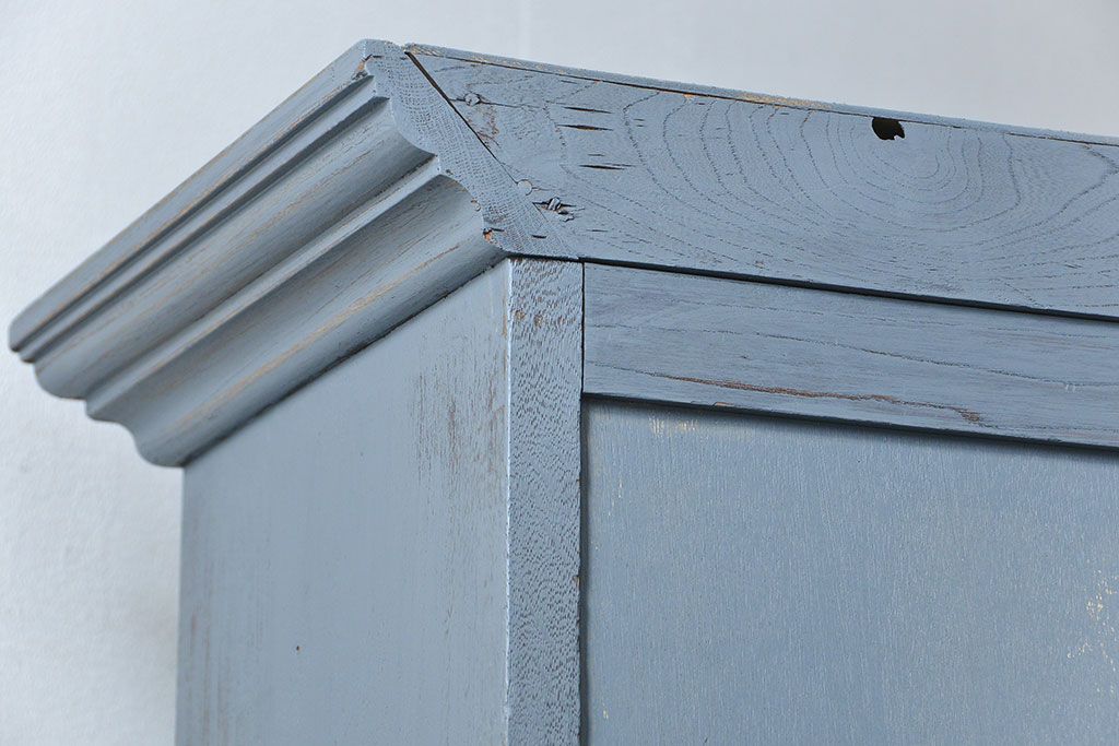 アンティーク家具　アンティークペイント 上質な作りのブックケース(本箱、食器棚、キャビネット)