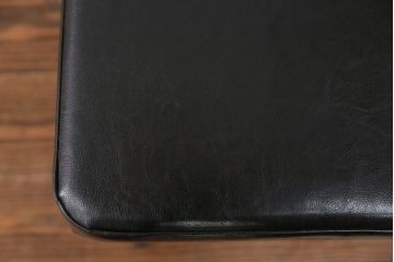 アンティーク家具　アンティーク 重量感のある鉄脚の椅子　2脚セット(1)　(イス)