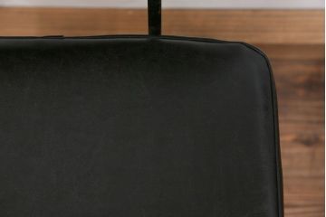 アンティーク家具　アンティーク 重量感のある鉄脚の椅子　2脚セット(1)　(イス)