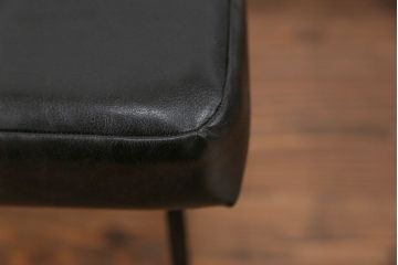 アンティーク家具　アンティーク 重量感のある鉄脚の椅子　2脚セット(1)　(イス)