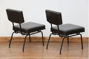 アンティーク家具　アンティーク 重量感のある鉄脚の椅子　2脚セット(1)　(イス)