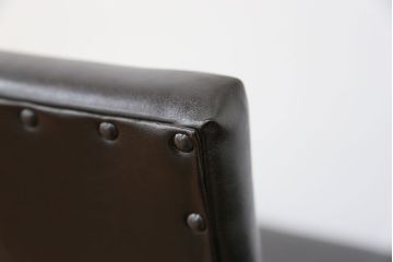 アンティーク家具　アンティーク 重量感のある鉄脚の椅子　2脚セット(1)　(イス)