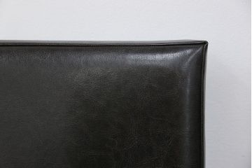 アンティーク家具　アンティーク 重量感のある鉄脚の椅子　2脚セット(2)　(イス)