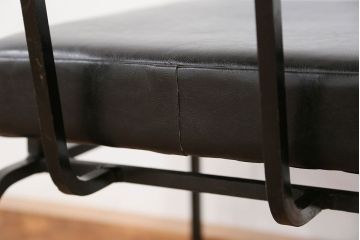 アンティーク家具　アンティーク 重量感のある鉄脚の椅子　2脚セット(2)　(イス)