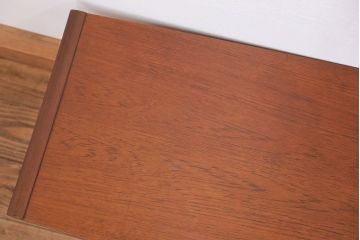 ヴィンテージ家具　北欧ビンテージ　チーク材センターテーブル(1)(コーヒーテーブル)