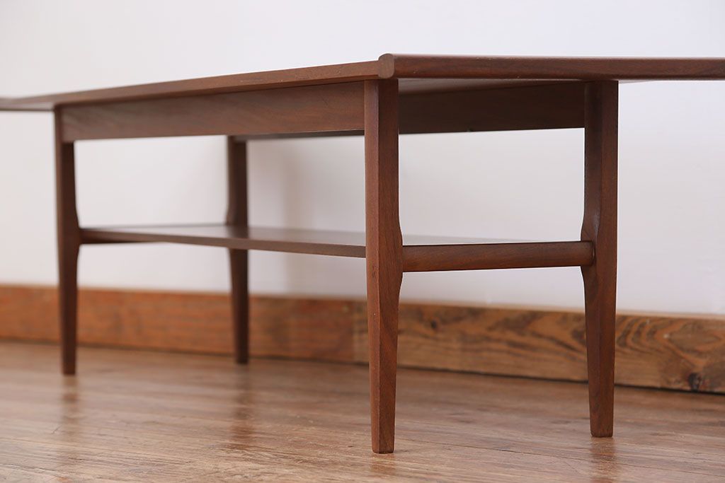 ヴィンテージ家具　北欧ビンテージ　チーク材センターテーブル(1)(コーヒーテーブル)