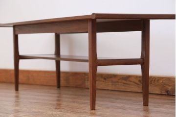 ヴィンテージ家具　北欧ビンテージ　チーク材センターテーブル(1)(コーヒーテーブル)