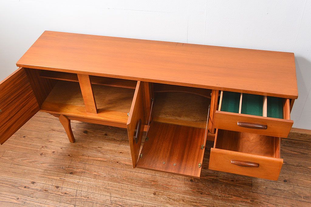 北欧家具 ビンテージ サイドボード(リビングボード)