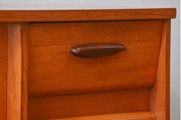 北欧家具 ビンテージ サイドボード(リビングボード)