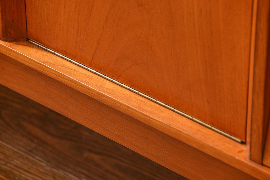 北欧家具 ビンテージ サイドボード(リビングボード)