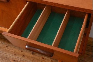 北欧家具 ビンテージ サイドボード(リビングボード)