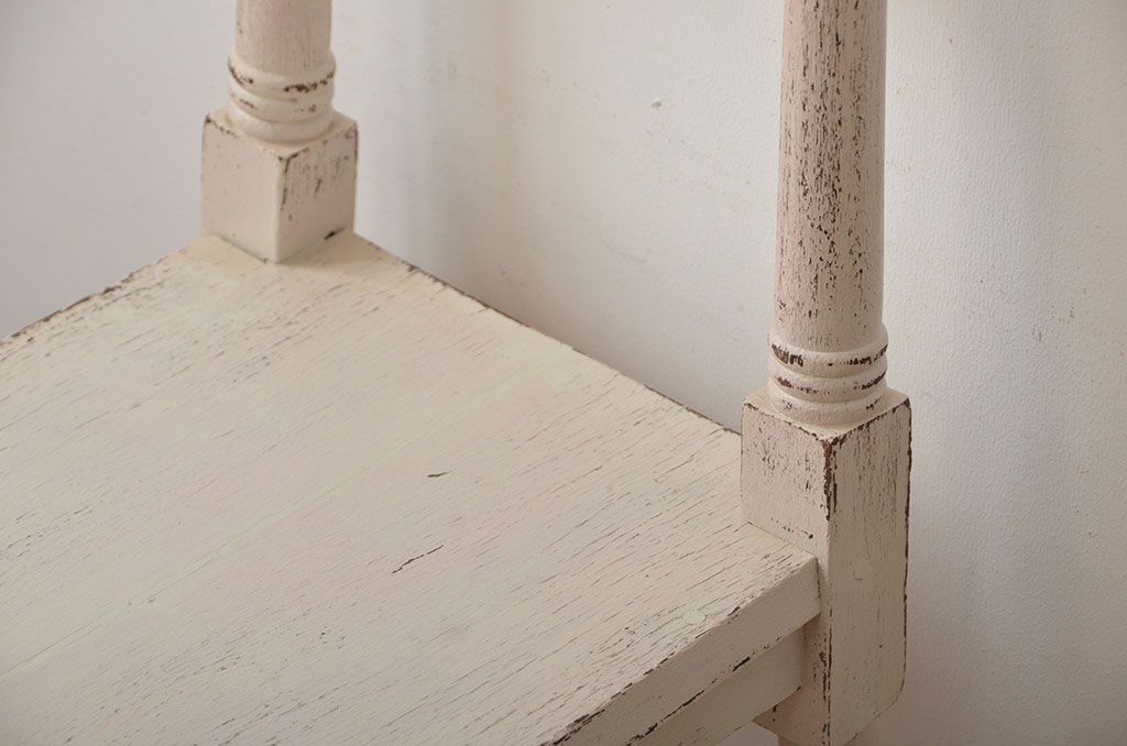 アンティーク家具　アンティークペイントの使い込まれた椅子(イス、チェア)