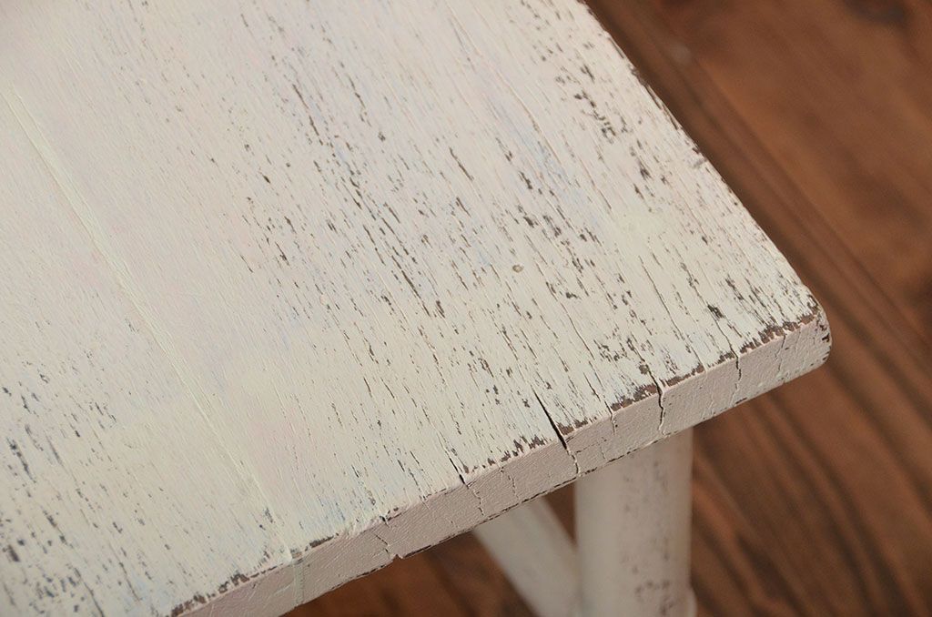 アンティーク家具　アンティークペイントの使い込まれた椅子(イス、チェア)