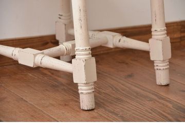 アンティーク家具　アンティークペイントの使い込まれた椅子(イス、チェア)