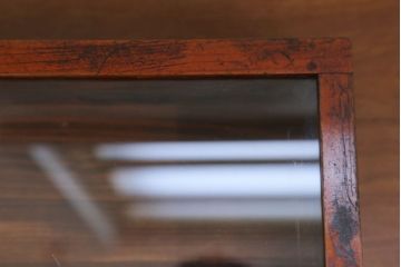 アンティーク家具　アンティーク 古い木の小さなコレクションボックス(ガラスケース)