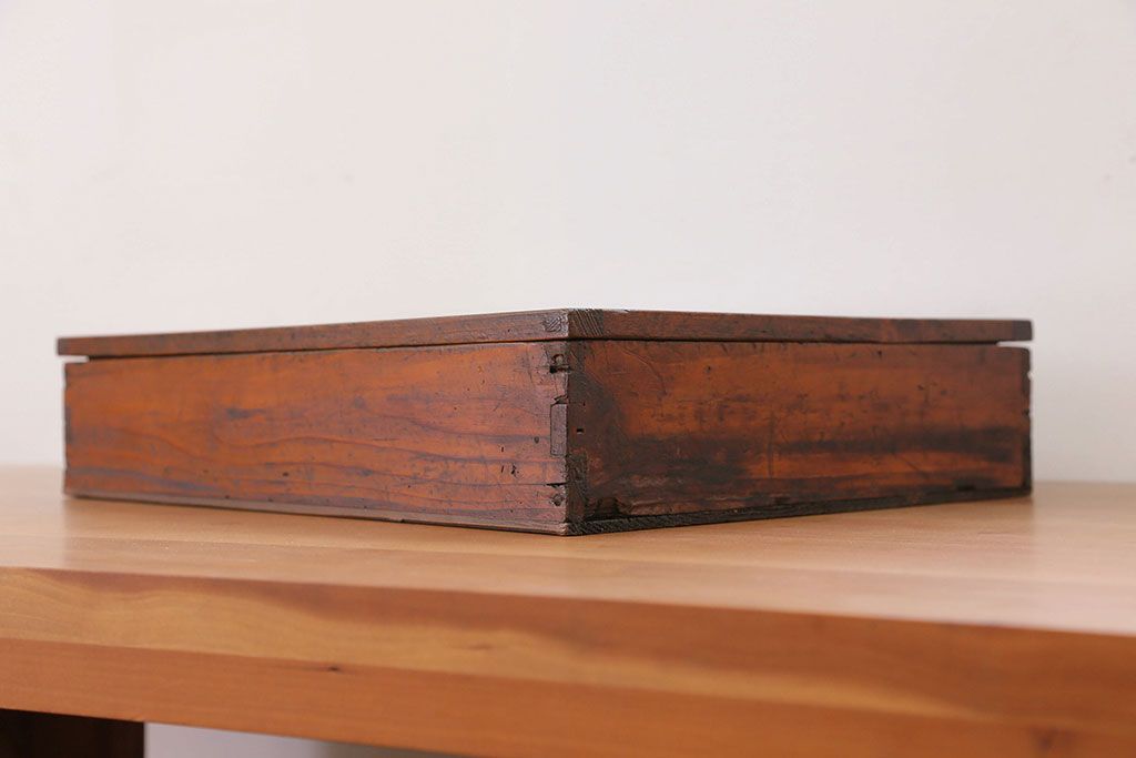 アンティーク家具　アンティーク 古い木の小さなコレクションボックス(ガラスケース)