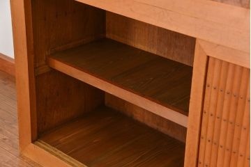 アンティーク家具　古民具・骨董 希少な生地色の上質な六尺水屋箪笥(食器棚、収納棚、時代箪笥)