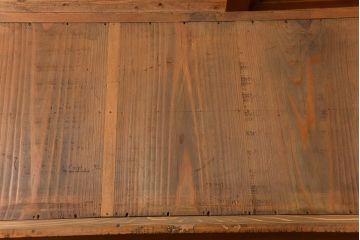 アンティーク家具　古民具・骨董 希少な生地色の上質な六尺水屋箪笥(食器棚、収納棚、時代箪笥)